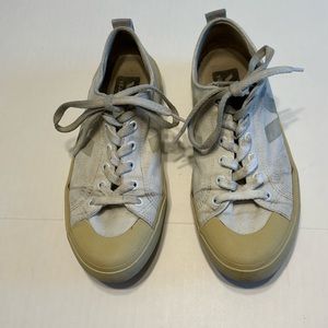 Veja Women’s Lace-up Sneakers